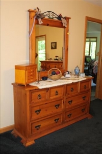 Sale Image for Large Moving Auction