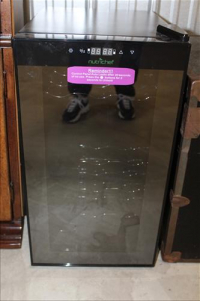 Sale Image for Large Public Auction