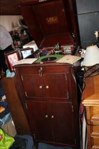 Sale Image for Estate Auction