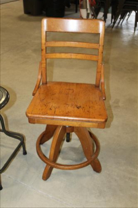 Sale Image for Large Public Auction