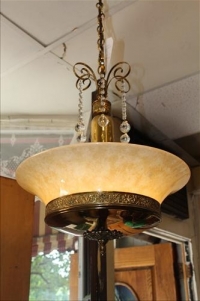 Sale Image for Marilyn's Antiques