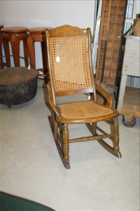 Sale Image for Large Public Auction