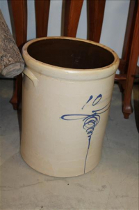 Sale Image for Large Public Auction