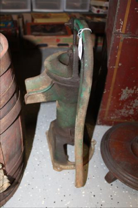 Sale Image for Large Public Auction