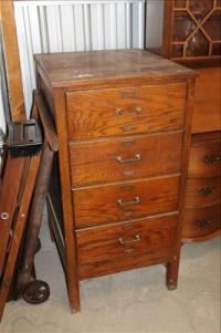 Sale Image for Large Public Auction