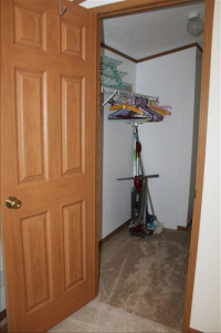 Sale Image for Auction - Single Wide Trailer