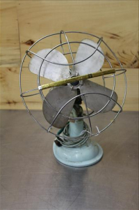 Sale Image for Large Public Auction