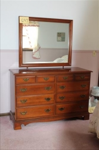 Sale Image for Online Estate Auction