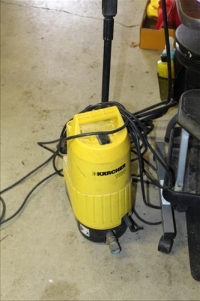 Sale Image for Large Public Auction