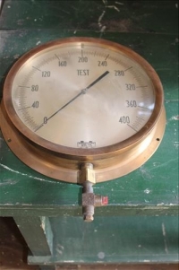 Sale Image for Large Public Auction