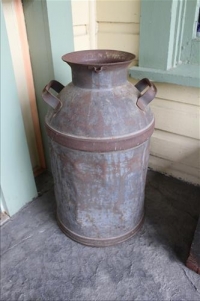 Sale Image for Large Public Auction