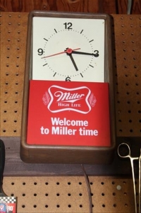 Sale Image for Large Public Auction