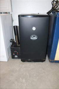 Sale Image for Large Public Auction