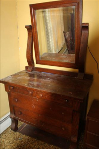 Sale Image for Real Estate &amp; Contents