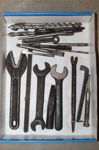 Sale Image for Large Public Auction