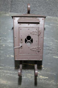 Sale Image for Large Public Auction