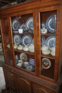 Sale Image for Large Public Auction