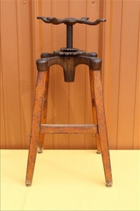 Sale Image for Large Public Auction