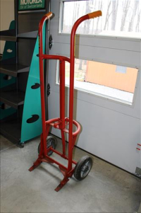 Sale Image for Large Public Auction