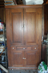 Sale Image for Large Public Auction