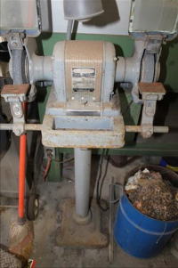 Sale Image for Living Estate Tool Auction