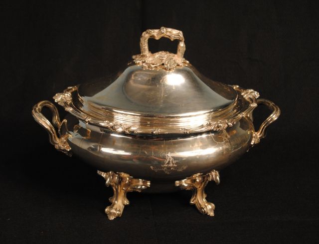 Elkington & Co. Silverplate Covered Tureen