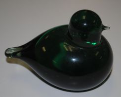 Littala Glass Bird by Glass Artist, Oiva Toikka.  Signed "O. Toikka, Nuutajarvi, IT."