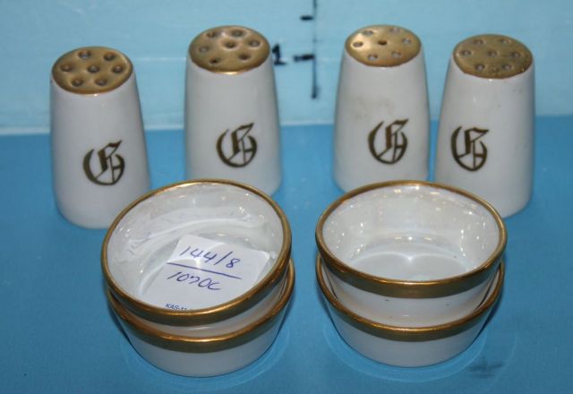 Set of Four Bavarian Salt Cellars and Four Porcelain Shakers