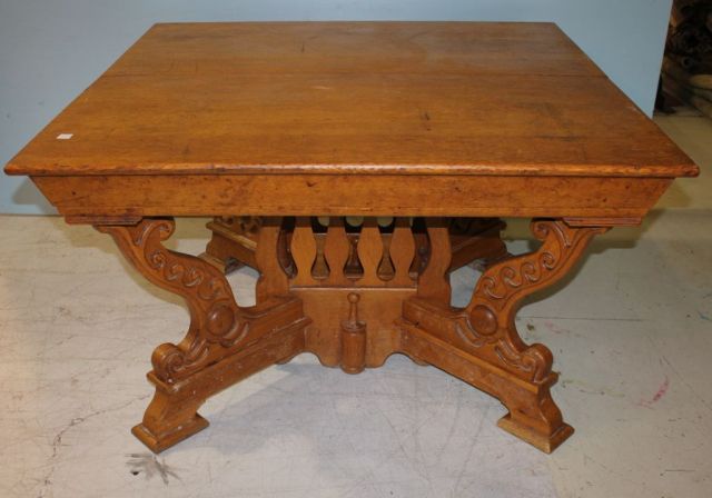 Square Oak Dining Table with one Leaf