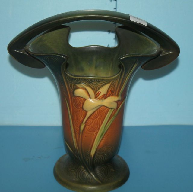Roseville Pottery "Lily" Vase
