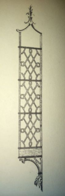 Chippendale Hanging Shelf