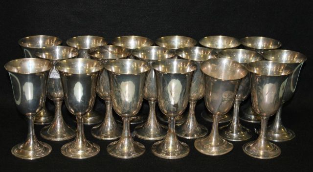 Set of Eighteen Sterling International "Lord Saybrook" Goblets