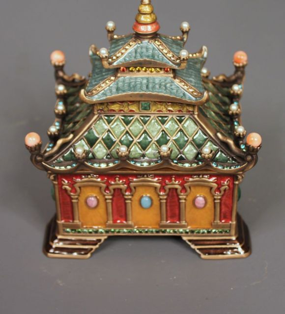 Jay Strongwater Limited Edition Pargoda Box