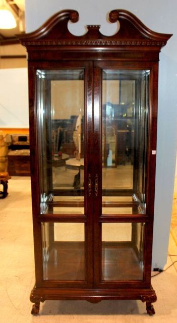 Lighted Display Cabinet