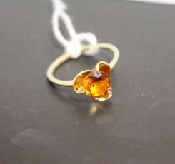 Ladies Synthetic Topaz Ring