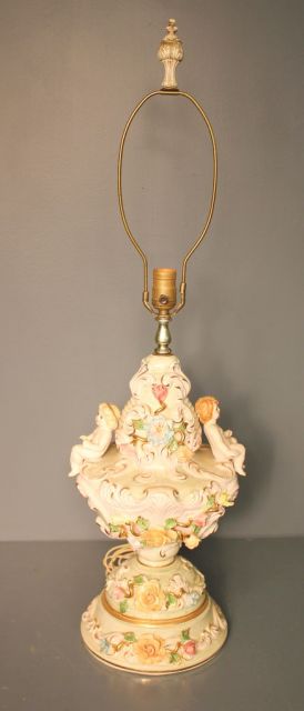 Vintage Capidomonte Style Lamp