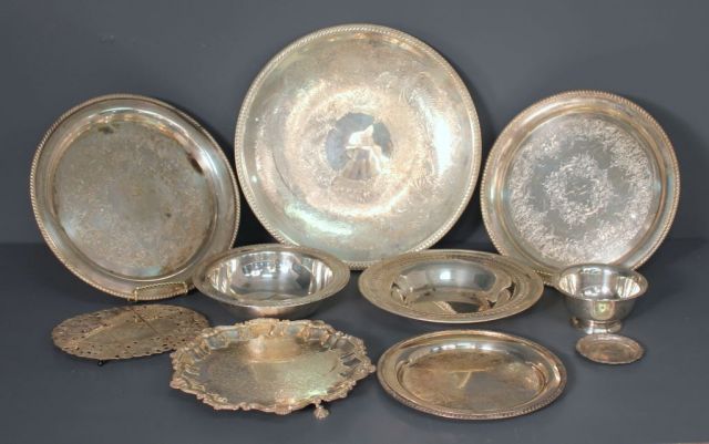 Group of Twelve Silverplate Pieces