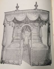 Sheraton Summer Bed in two Compartments