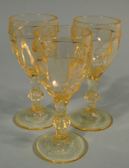 3 Heisey Sahara "Old Sandwich" Wine Stems