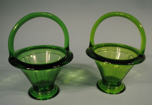 2 Heisey Moongleam "Double Rib and Panel" Baskets