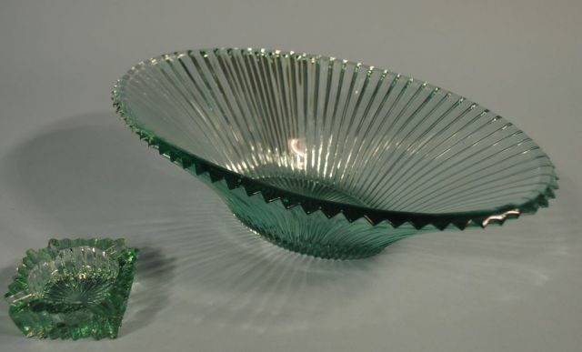 Heisey Zircon "Ridgeleigh" Oval Floral Bowl & Ashtray